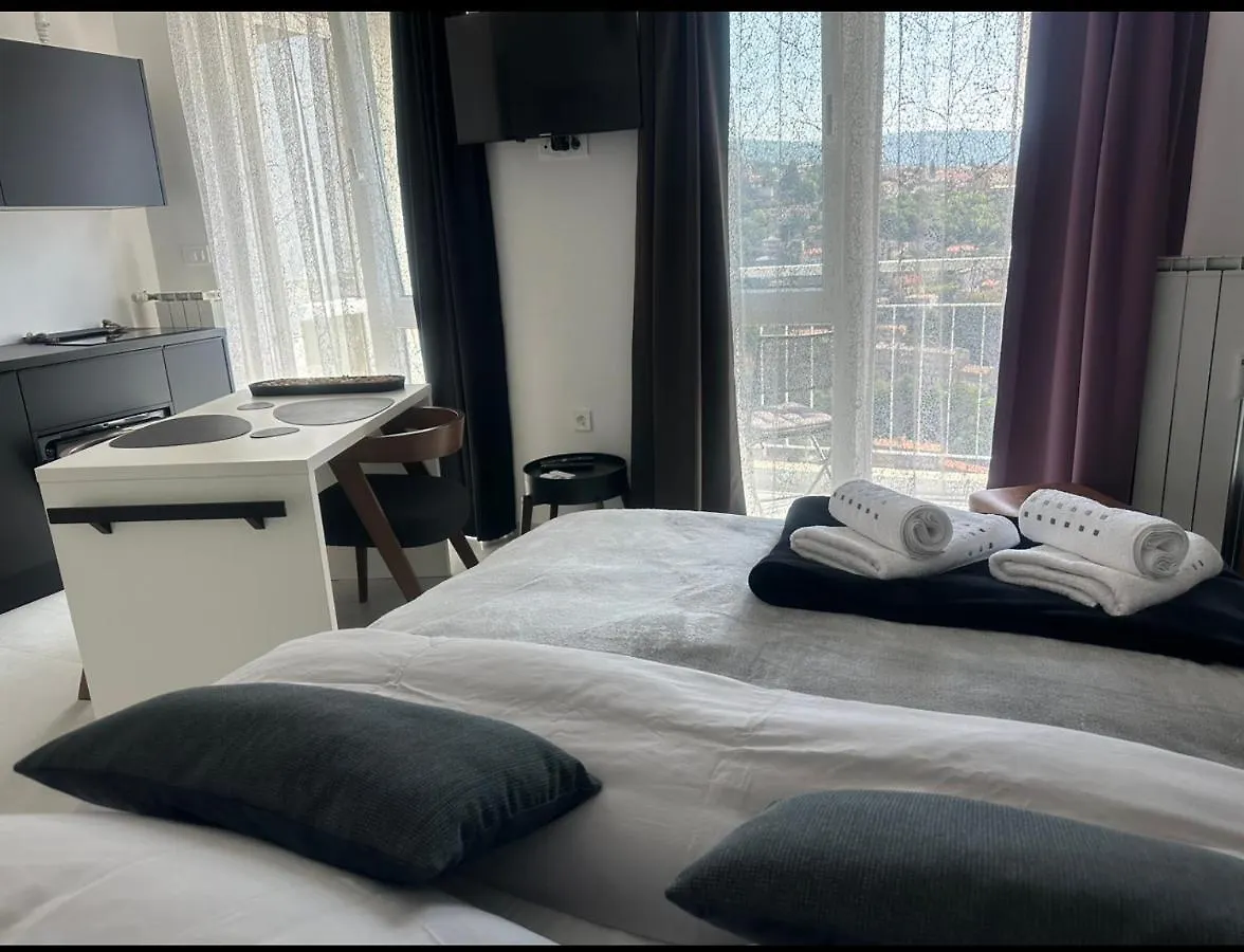 Apartment Fiorino Apartment-Studio With Balcony Rijeka